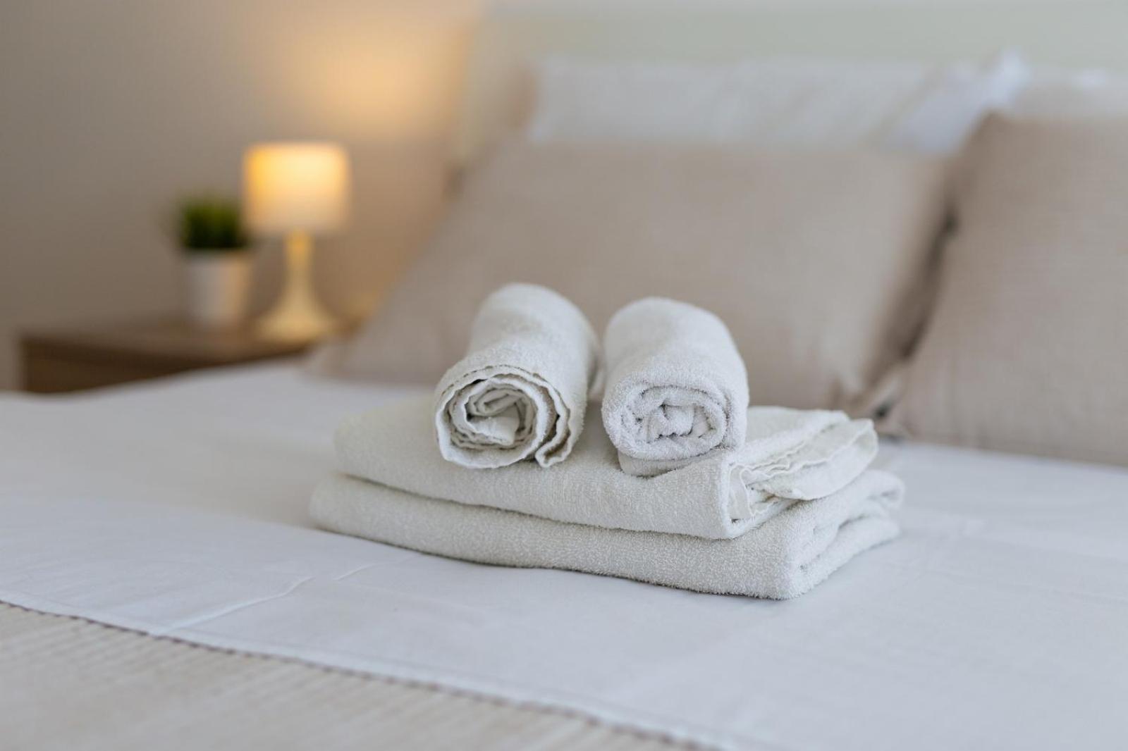 Apartment Sasso Bianco With The Private Pool Njivice Ngoại thất bức ảnh