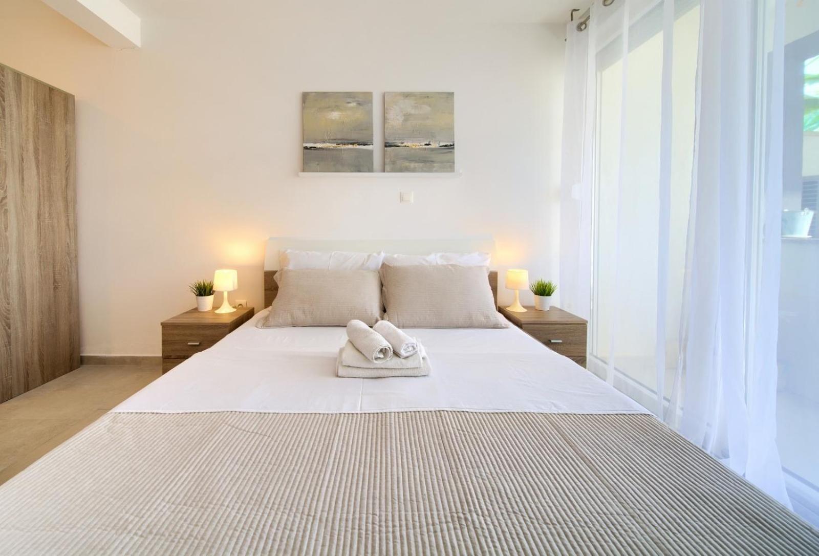 Apartment Sasso Bianco With The Private Pool Njivice Ngoại thất bức ảnh